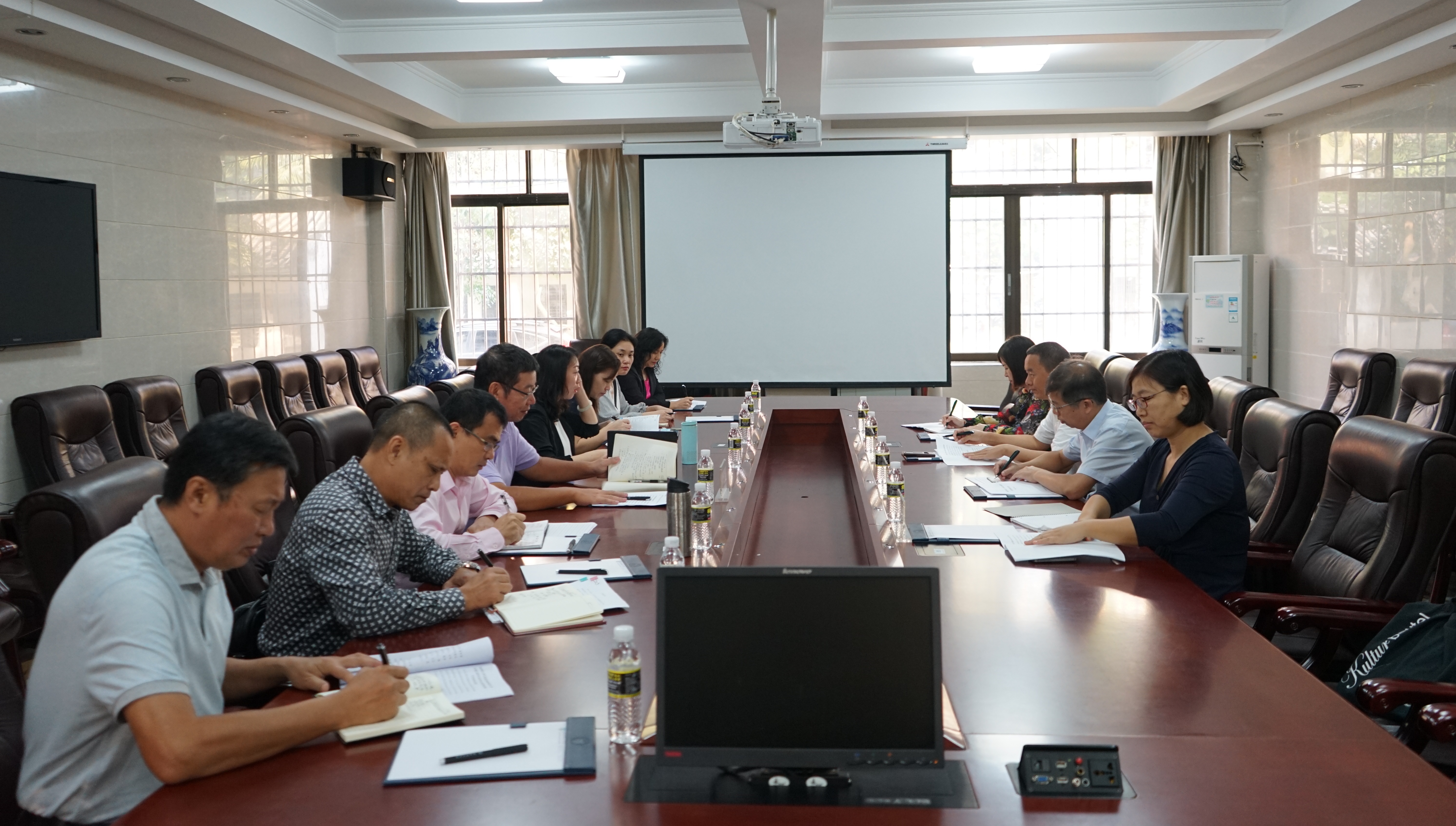 海南省教育厅副厅长黎岳南来我校调研